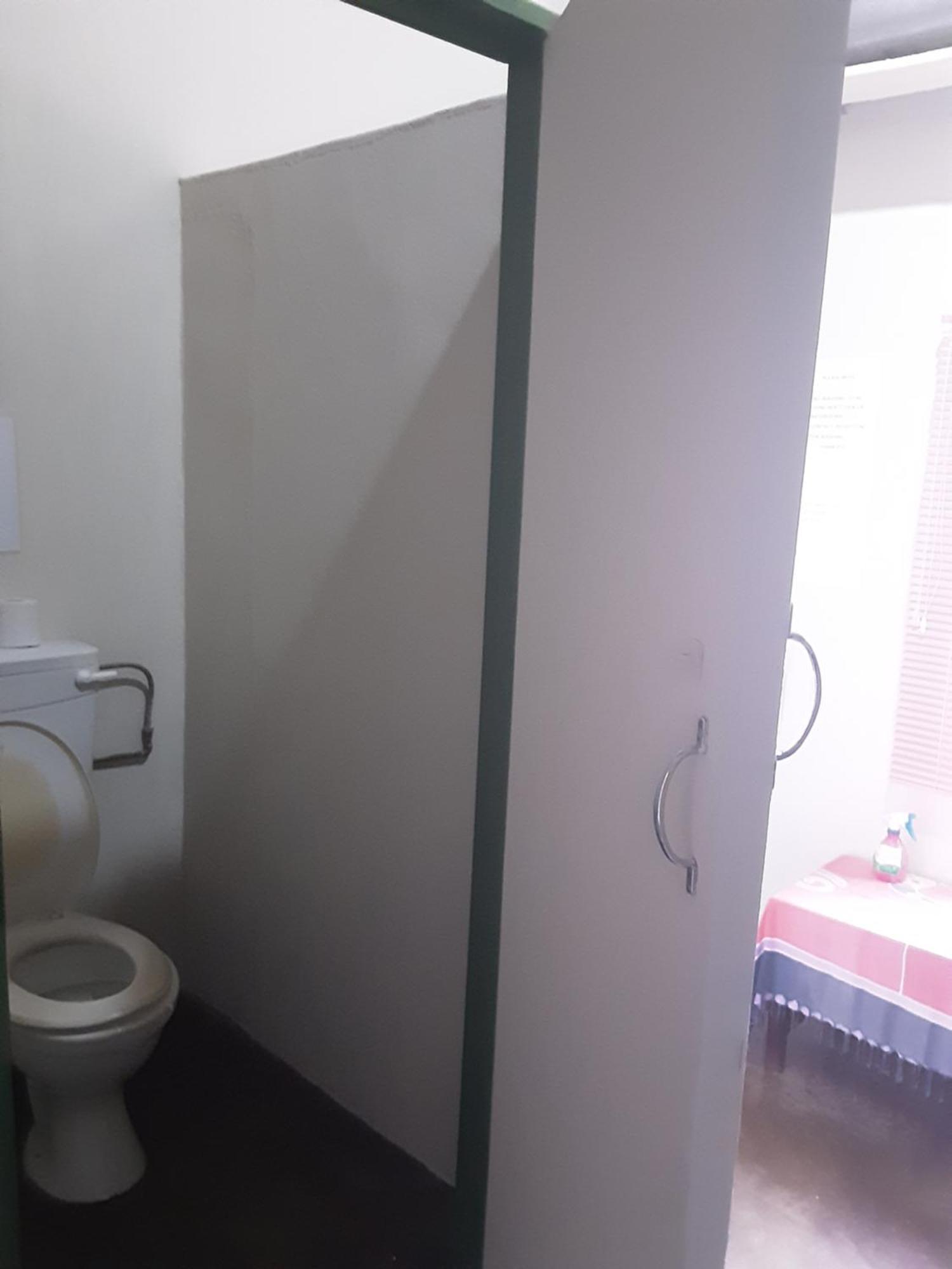 Kai-Oms Backpackers Lodge 아웃조 외부 사진